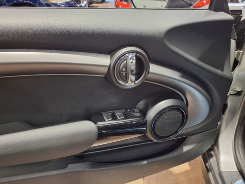 Used 2024 MINI Cooper S FWD image 21