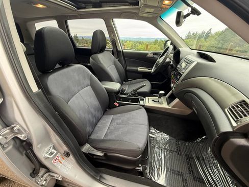 Used 2010 Subaru Forester 2.5X Premium image 13