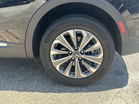 Used 2025 Buick Envision Preferred AWD/4WD image 20