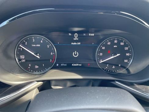 Used 2023 Buick Envision Essence FWD image 20