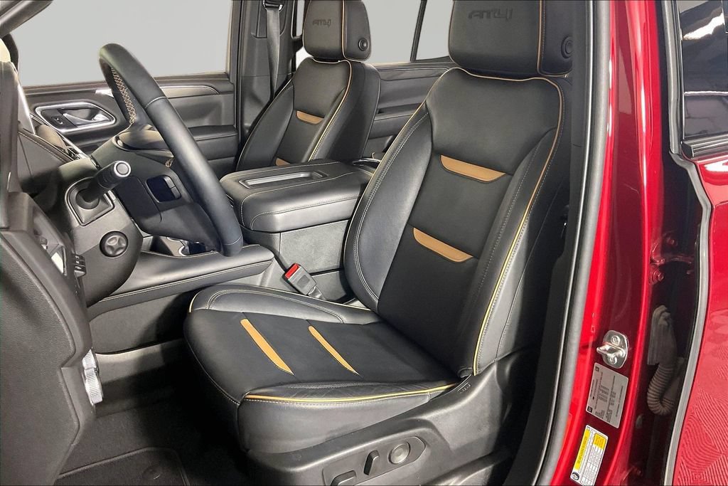 Certified 2023 GMC Yukon AT4 w/ Technology Package AWD/4WD image 19