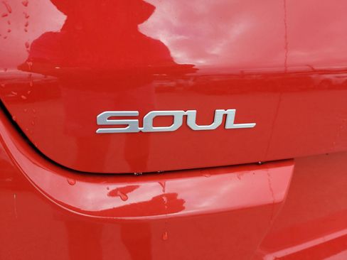 New 2025 Kia Soul GT-Line image 35
