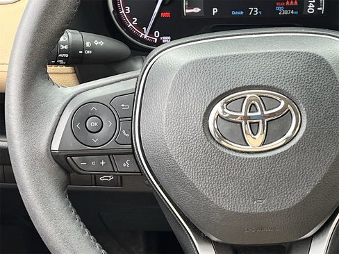 Used 2024 Toyota RAV4 XLE Premium image 12