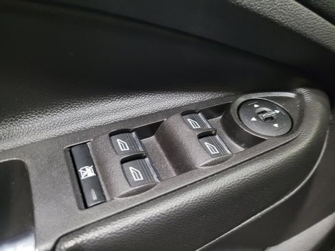 Used 2016 Ford Escape SE w/ SE Leather Comfort Package FWD image 27