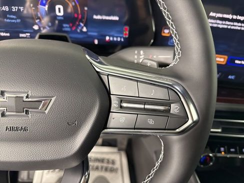 New 2026 Chevrolet Traverse Z71 w/ Enhanced Driving Package AWD/4WD image 33