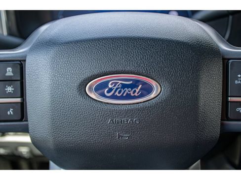 Used 2023 Ford F350 Lariat w/ Tow Technology Package AWD/4WD image 40