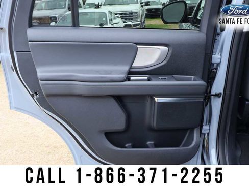 New 2026 Ford Expedition Active image 15