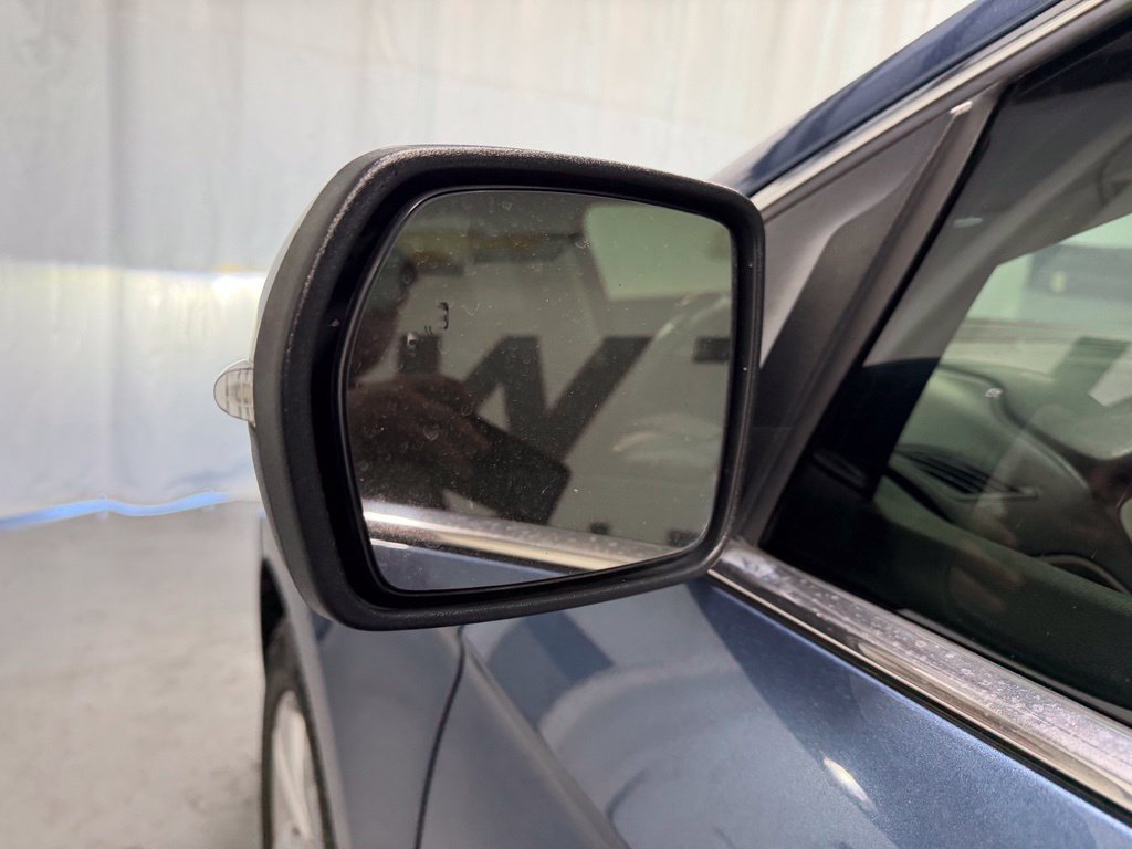 Used 2019 Ford Edge SEL w/ Equipment Group 201A FWD image 10