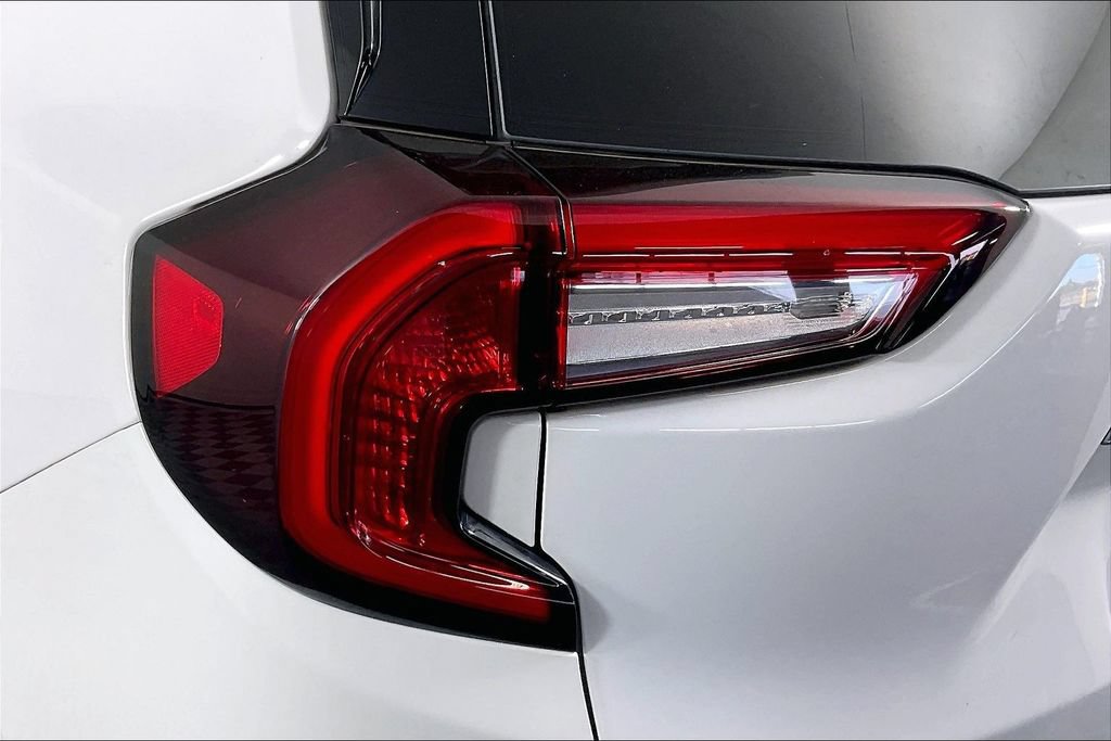 Certified 2023 GMC Terrain SLE FWD image 21