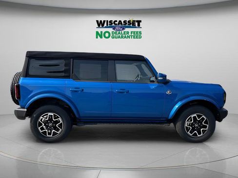 New 2024 Ford Bronco Outer Banks image 6
