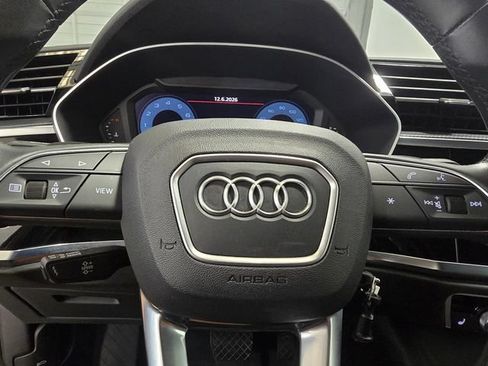 Used 2022 Audi Q3 2.0T Premium w/ Black Optic Sport Package AWD/4WD image 25