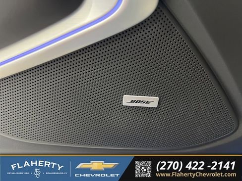 Used 2018 Chevrolet Camaro SS RWD image 19