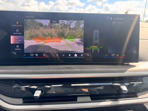 Used 2026 BMW X5 xDrive40i w/ Climate Comfort Package image 7