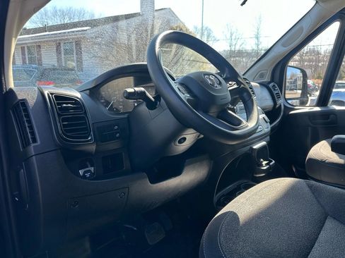 Used 2023 RAM ProMaster 2500 image 10
