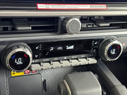 New 2026 Toyota 4Runner Limited AWD/4WD image 23