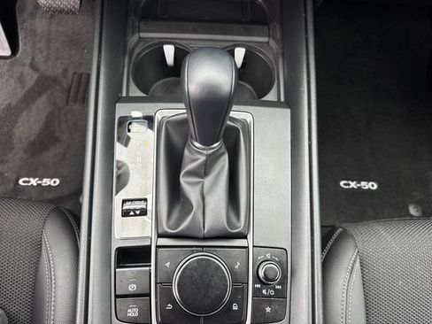 Used 2025 MAZDA CX-50 AWD 2.5 S w/ Preferred Package image 19