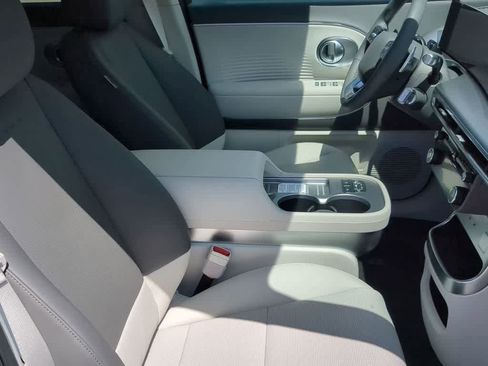 New 2026 Hyundai Ioniq 9 SEL image 22