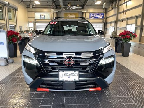 Used 2025 Nissan Rogue SV w/ Rock Creek Premium Package AWD/4WD image 2