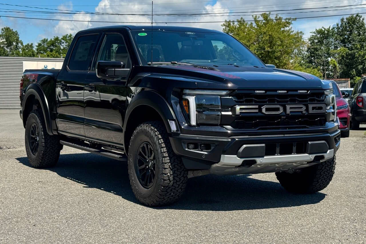 New 2026 Ford F150 Raptor AWD/4WD image 1