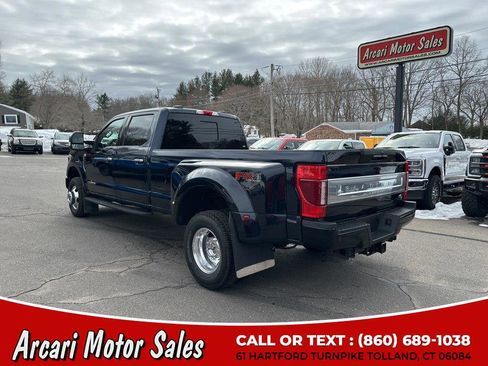 Used 2022 Ford F350 Platinum image 3