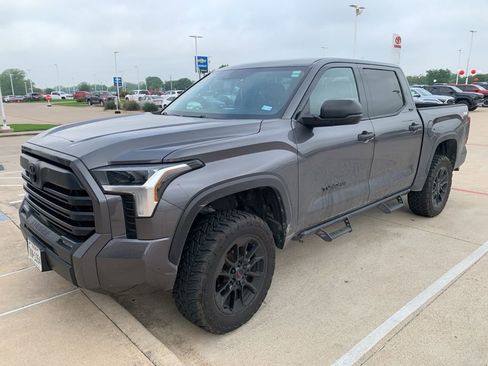Used 2023 Toyota Tundra SR5 AWD/4WD image 6