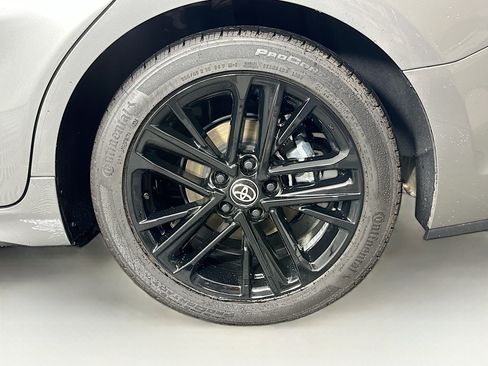 Used 2026 Toyota Camry SE FWD image 11