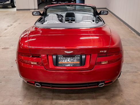 Used 2006 Aston Martin DB9 Volante RWD image 38