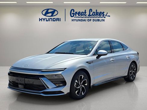 Used 2025 Hyundai Sonata SEL FWD image 1