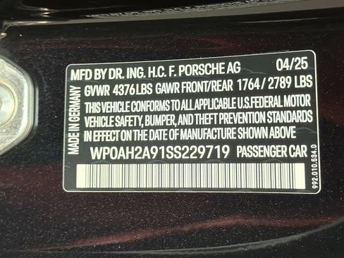Certified 2025 Porsche 911 Carrera S RWD image 33
