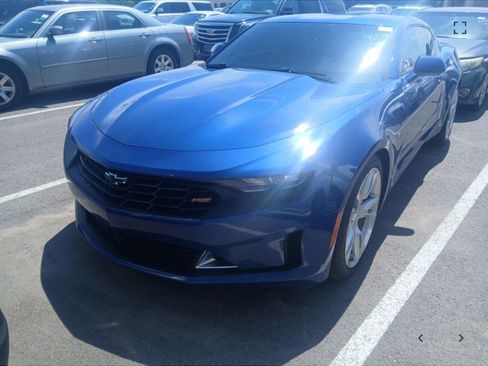 Used 2020 Chevrolet Camaro LT w/ RS Package RWD image 2