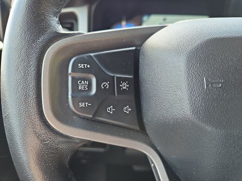 Used 2023 Ford Bronco Outer Banks AWD/4WD image 17