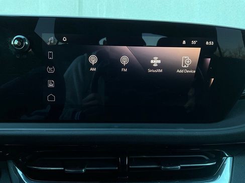 Used 2025 Buick Envista Sport Touring image 30