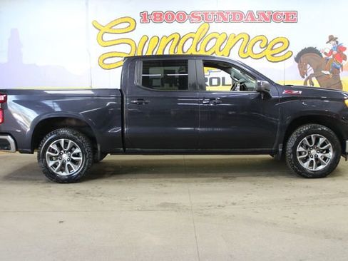 Used 2024 Chevrolet Silverado 1500 LT AWD/4WD image 1