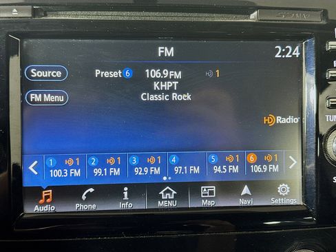 Used 2015 Nissan Murano SL image 19