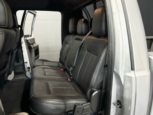 Used 2014 Ford F250 Platinum w/ FX4 Off-Road Package image 19