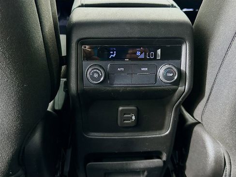 Used 2019 GMC Acadia SLE w/ LPO, Floor Liner Package image 24