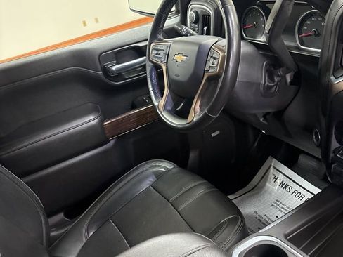 Used 2021 Chevrolet Silverado 1500 High Country w/ Z71 Off-Road Package AWD/4WD image 29