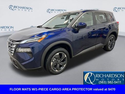 Used 2025 Nissan Rogue SV image 1