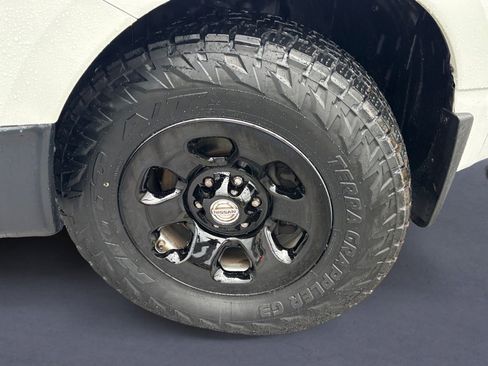Used 2019 Nissan Titan S AWD/4WD image 9