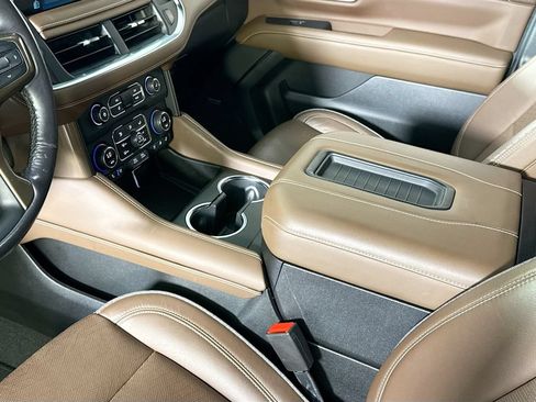 Used 2022 Chevrolet Tahoe High Country RWD image 19