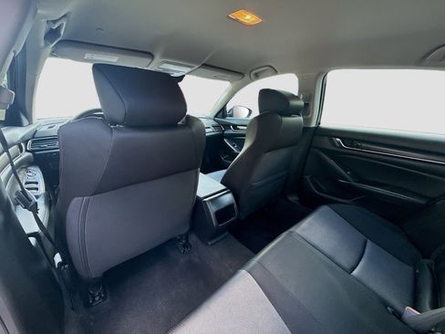 Used 2021 Honda Accord LX image 23