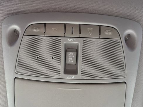 Used 2017 Nissan Murano SL w/ SL Technology Package image 33