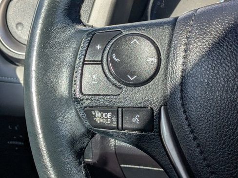 Used 2016 Toyota RAV4 XLE image 27