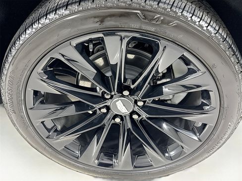 Used 2026 Cadillac Escalade Platinum Sport w/ LPO, ONYX Package image 36