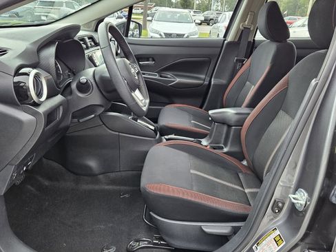 Used 2023 Nissan Versa SR w/ Electronics Package image 3