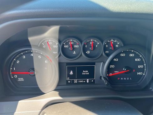 Used 2025 Chevrolet Silverado 2500 W/T image 9