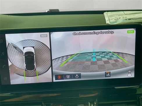 New 2026 Nissan Pathfinder Platinum image 10