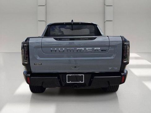 Certified 2025 GMC Hummer EV 3X AWD/4WD image 4