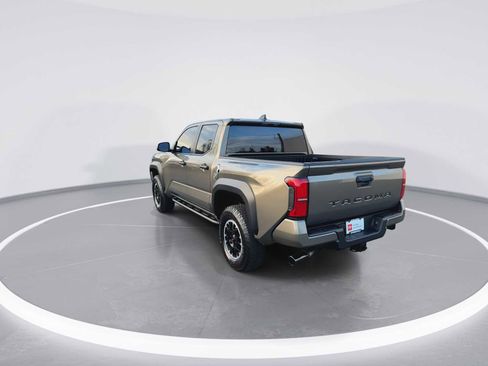 Certified 2026 Toyota Tacoma TRD Off-Road image 6