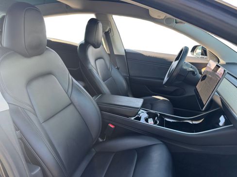 Used 2019 Tesla Model 3 Standard Range Plus RWD image 15